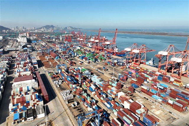 Suppliers temporarily halt equipment export amid policy uncertainty from China