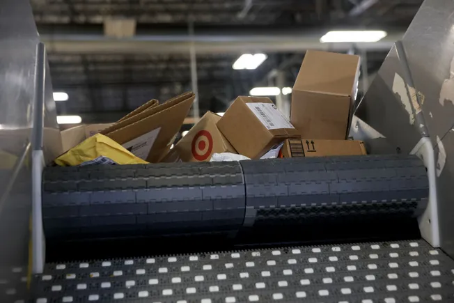 Can Postal Service consolidators capitalize on market ‘chaos’?