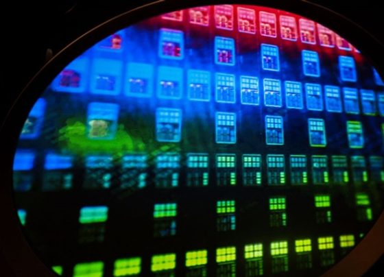 screen-to-boost-semiconductor-equipment-production-capacity-by-20%-to-meet-ai-demand