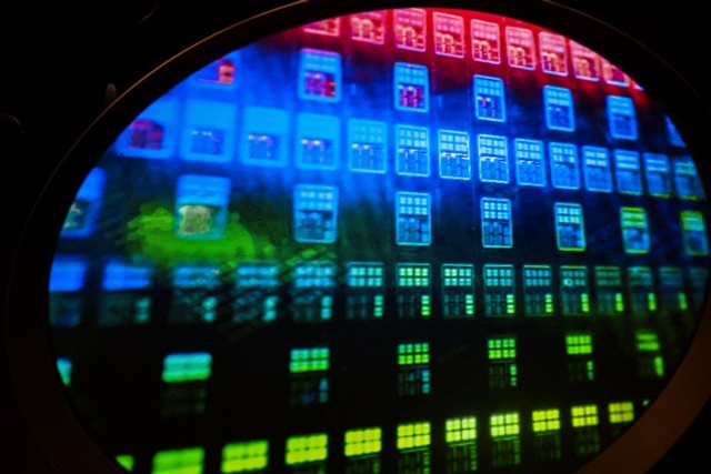 Screen to boost semiconductor equipment production capacity by 20% to meet AI demand