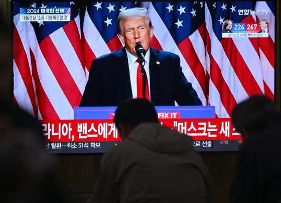 samsung,-sk-hynix-shift-memory-production-from-china-amid-trump’s-return