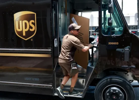 ups-to-cut-amazon-volume-by-more-than-50%