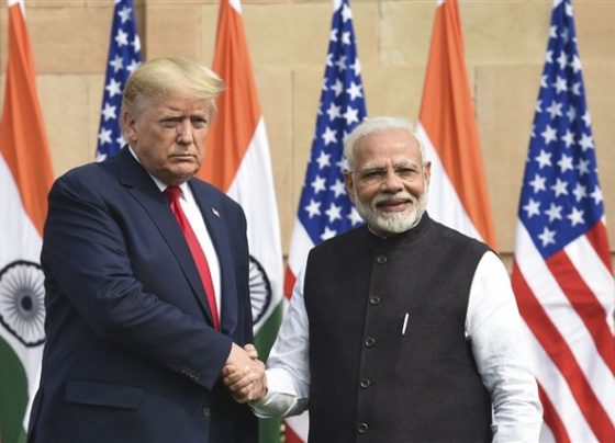 india-emerges-as-a-key-beneficiary-amid-tariff-wars