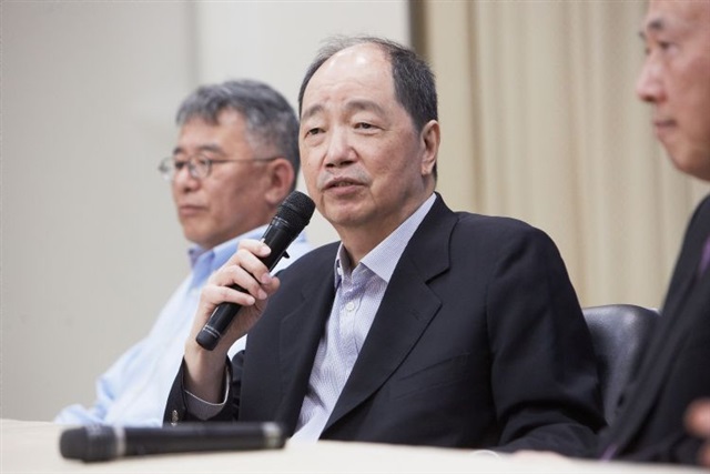 ASE, a semiconductor powerhouse, faces leadership uncertainty as chairman’s heir passes away at 46