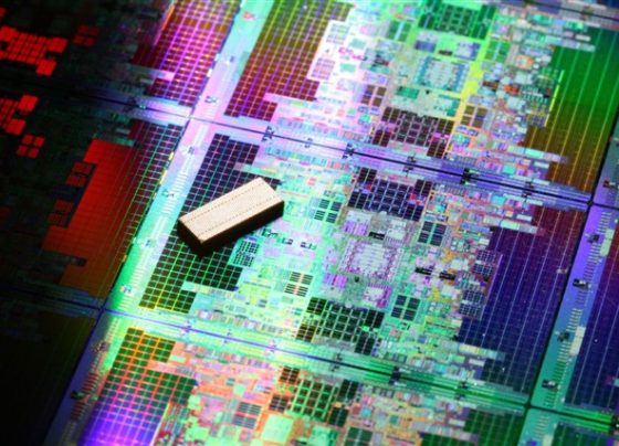 chip-distributors-arrow-electronics,-avnet-see-signs-of-market-recovery-in-2q25