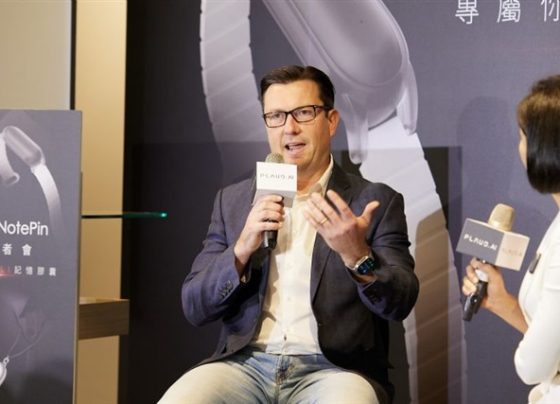 plaud.ai-bets-on-ai-recorder-despite-smartphone-competition