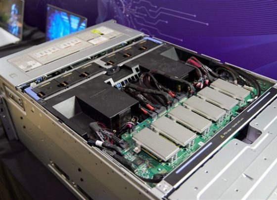 ai-server-customization-challenges-suppliers-with-design-complexity