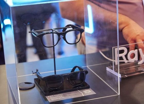 meta-propels-smart-glasses-surge,-but-market-differentiation-wanes