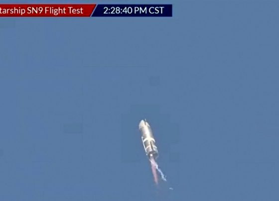 india’s-telecom-giants-team-up-with-spacex-for-satellite-internet-push