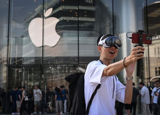 china’s-micro-oled-surge-as-south-korea-fears-falling-behind