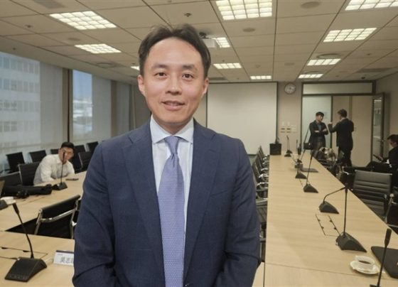 taiwan’s-brightek-navigates-soft-auto-market,-targets-30%-growth-in-2025-with-new-led-tech