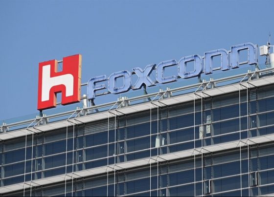 foxconn-reportedly-to-double-iphone-manufacturing-in-india