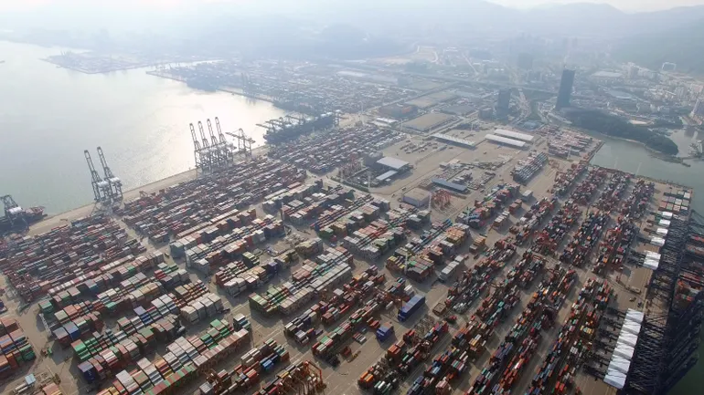 What does the US import from China?