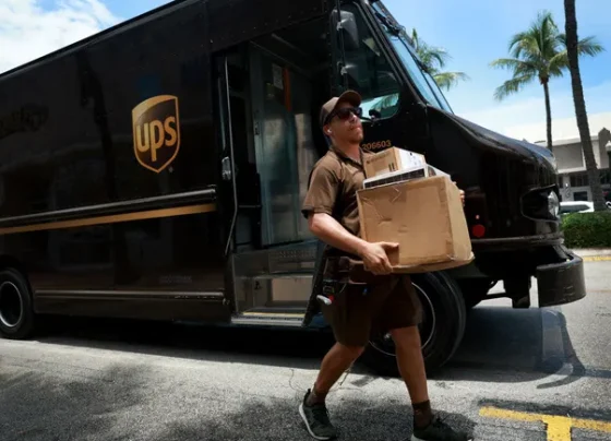 ups-plans-20k-job-cuts-this-year-as-amazon-pullback-advances