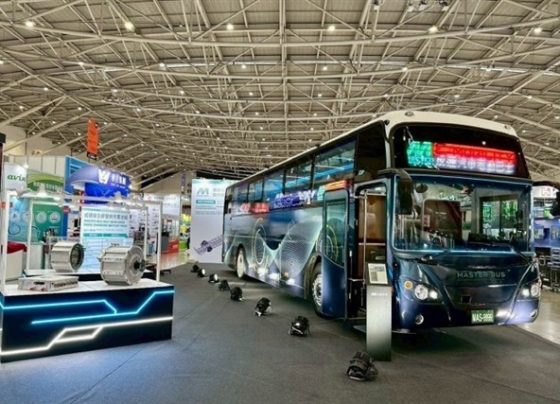 taiwan’s-mastertrans-readies-fast-charging-intercity-e-bus