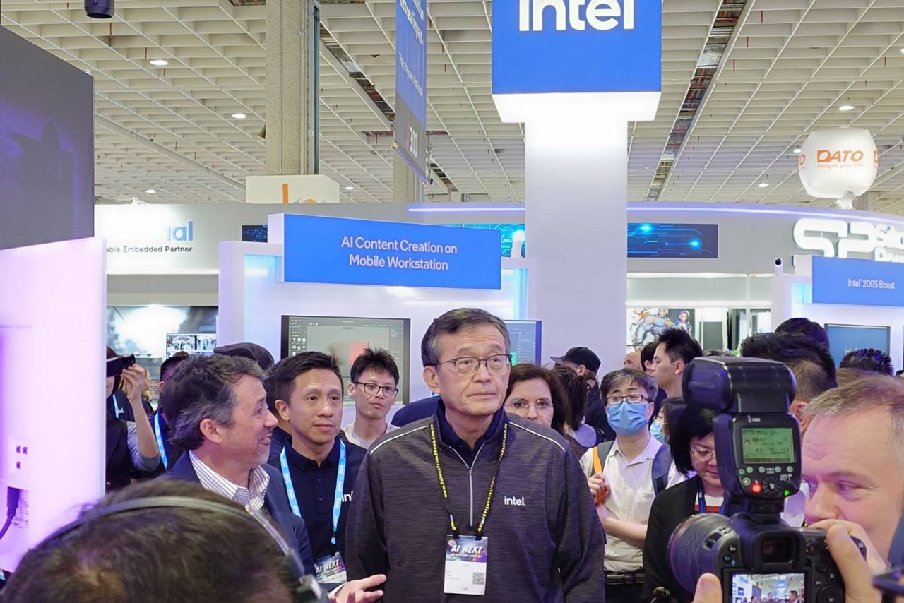 Intel’s quiet charm offensive contrasts Nvidia’s exuberant touch at Computex 2025