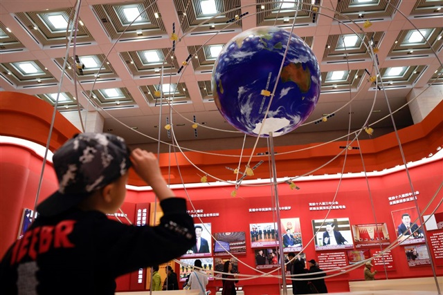 China’s satellite system carves out global space