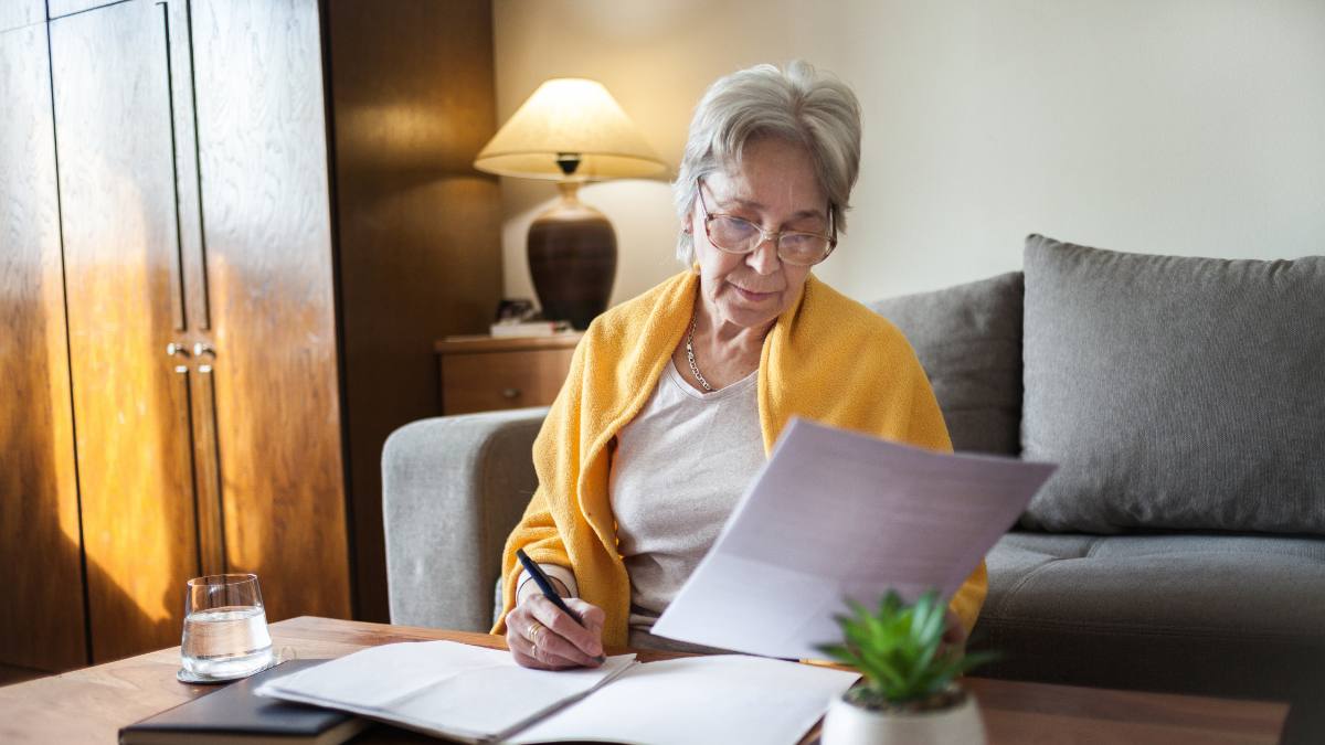 Maximize Your Social Security in 2025 With These Easy, Expert Tips