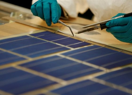 from-biden’s-carrots-to-trump’s-sticks:-chinese-solar-giants-adapt-to-new-us.-playbook