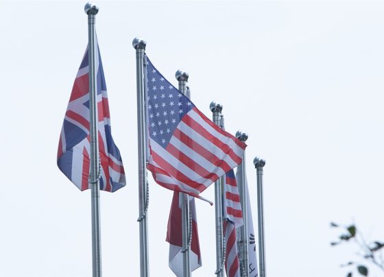 us-and-uk-reach-breakthrough-trade-agreement-as-trump-signals-strategic-realignment