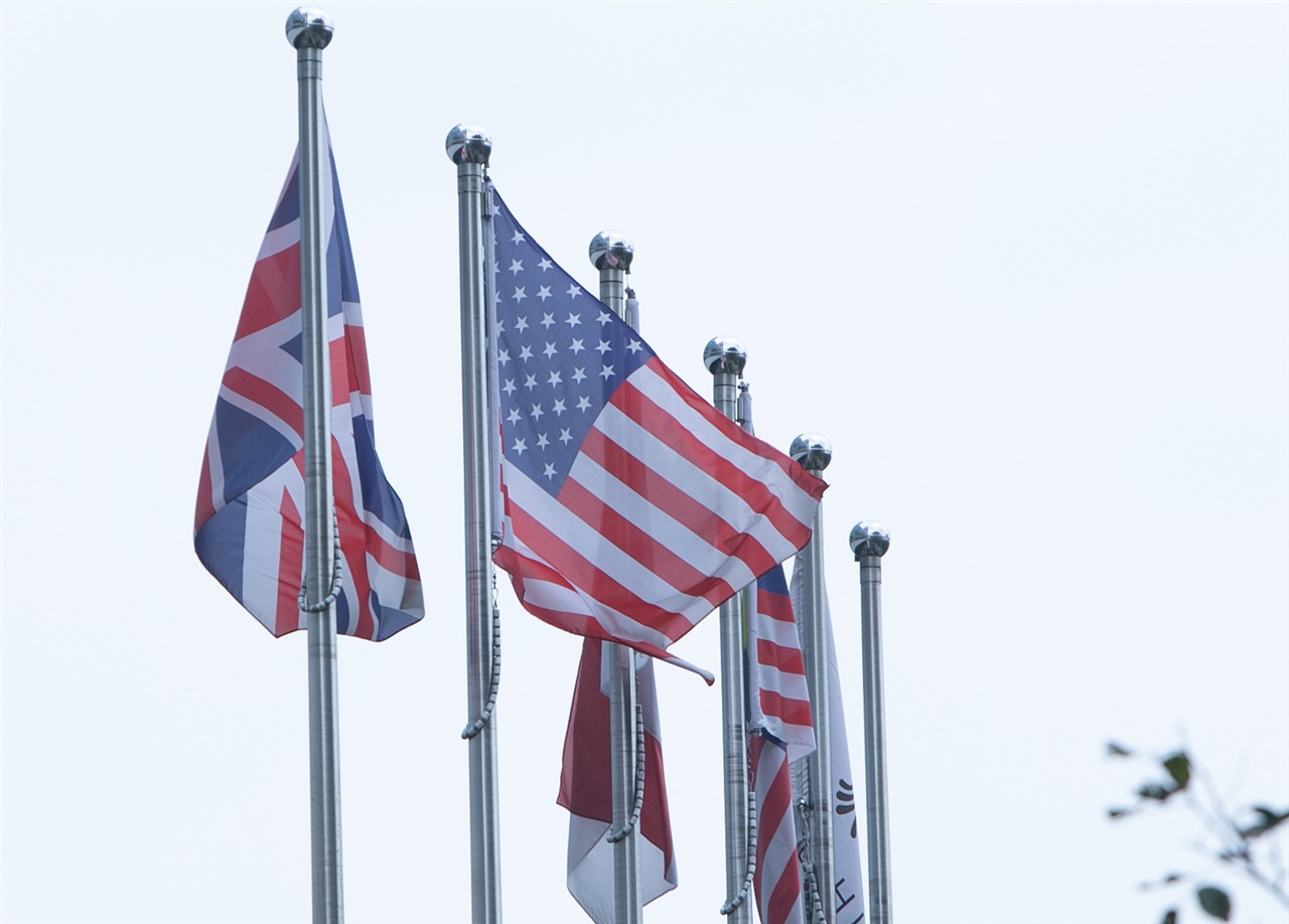 US and UK reach breakthrough trade agreement as Trump signals strategic realignment