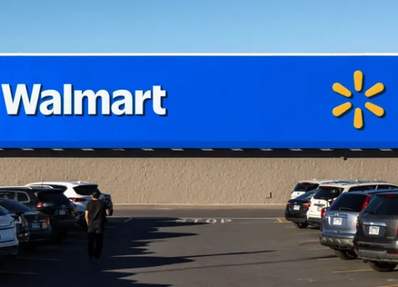 walmart-tests-dark-stores-to-accelerate-delivery