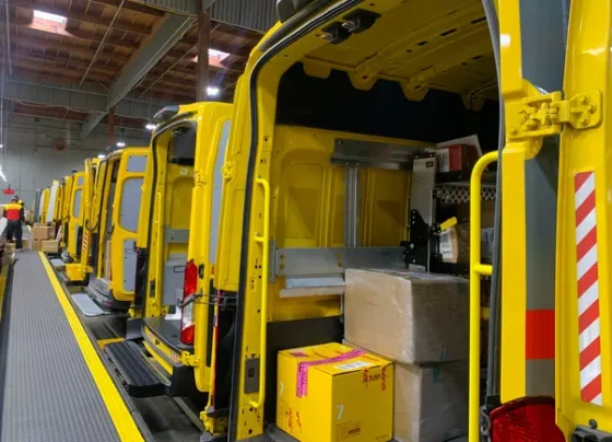 dhl-express-canada,-unifor-reach-tentative-contract-deal,-union-says