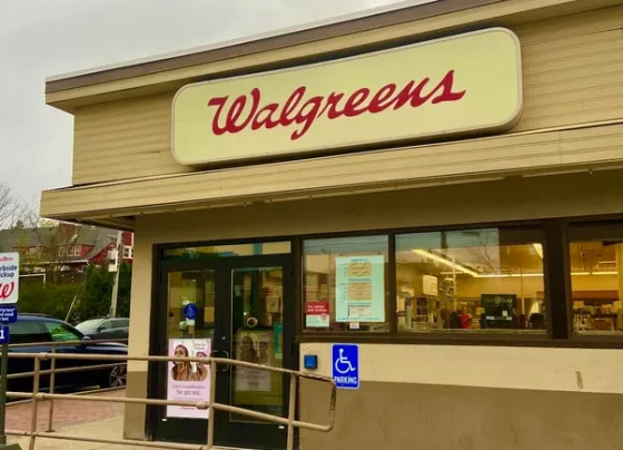 walgreens-swings-to-a-loss-ahead-of-sycamore-acquisition