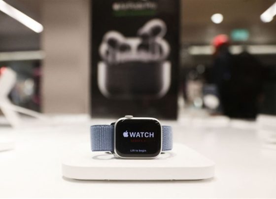 apple-faces-fresh-tariff-headwinds-as-us-vietnam-deal-reshapes-supply-chains