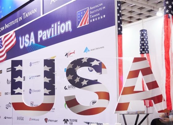 communication-suppliers-respond-to-trump-tariffs-with-cautious-diversification