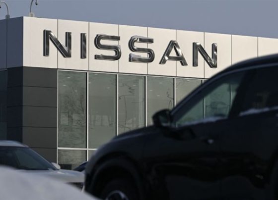 nissan-reportedly-in-talks-with-foxconn-to-explore-electric-vehicle-production-at-oppama-plant