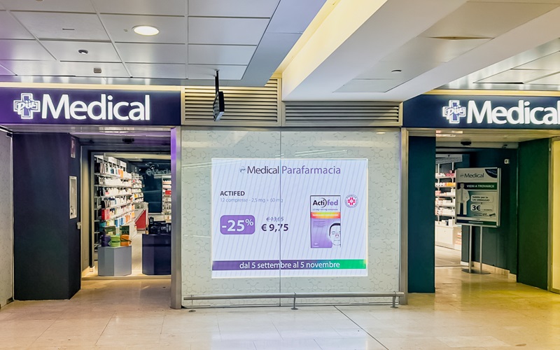 Milano, visita alla parafarmacia Più Medical della Stazione Centrale: format in linea con la location