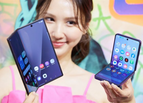 samsung’s-foldable-focus-on-high-end-smartphones-sparks-chipmaker-optimism