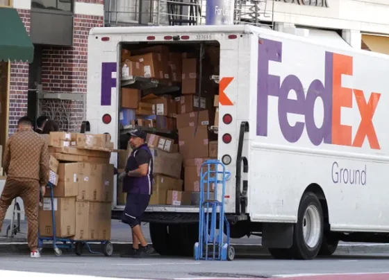 fedex’s-2025-peak-season-surcharges-higher-than-last-year
