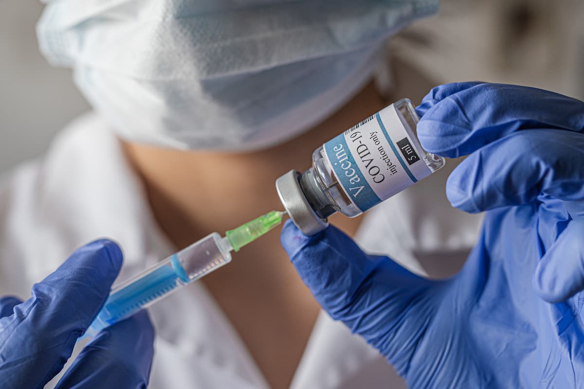 Vaccination Can Reduce Long-Term Kidney Function Decline, Mortality Risk in Hospitalized Patients With COVID-19