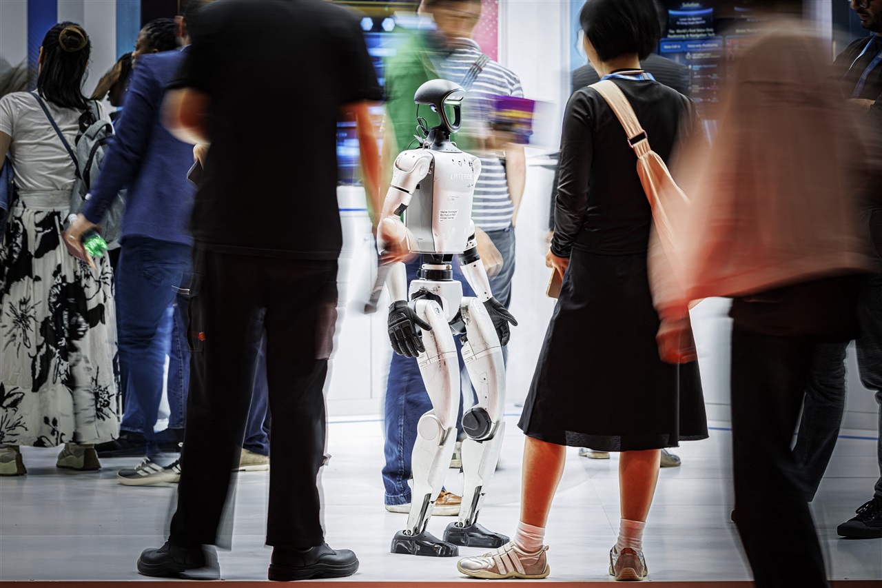 Unitree files for IPO as JD.com doubles down on embodied AI — market reacts
