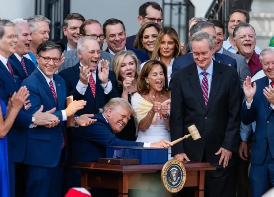 10m-more-people-will-be-uninsured-under-gop-megabill:-cbo