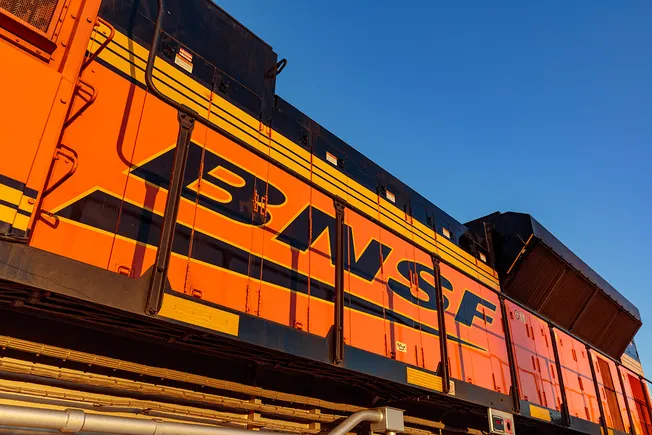 BNSF launches expedited Los Angeles-to-Houston rail service