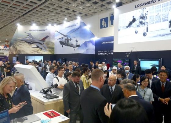 global-defense-firms-flock-to-taipei-as-taiwan-strait-tensions-escalate