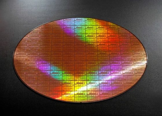 rapidus-unveils-2nm-chip-prototype-in-race-to-challenge-tsmc’s-dominance