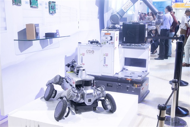 Taiwan’s industry giants unite to tackle humanoid robot power crisis