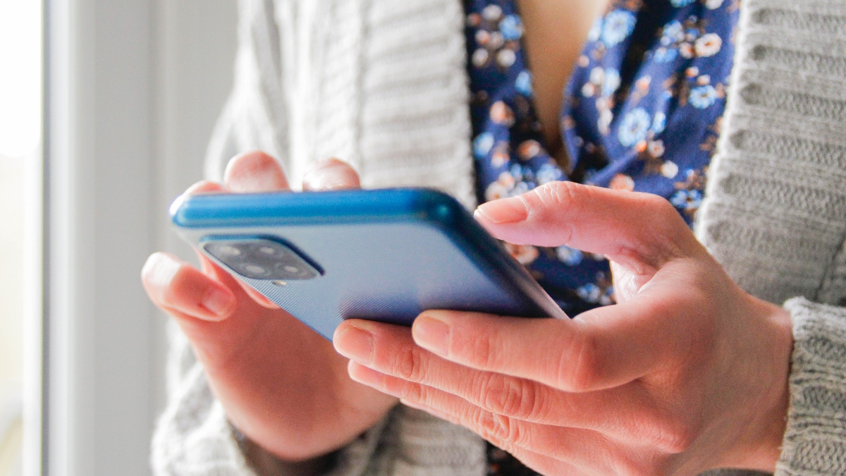 Got an Apple Account Security Alert Text? Here’s What You Should Know