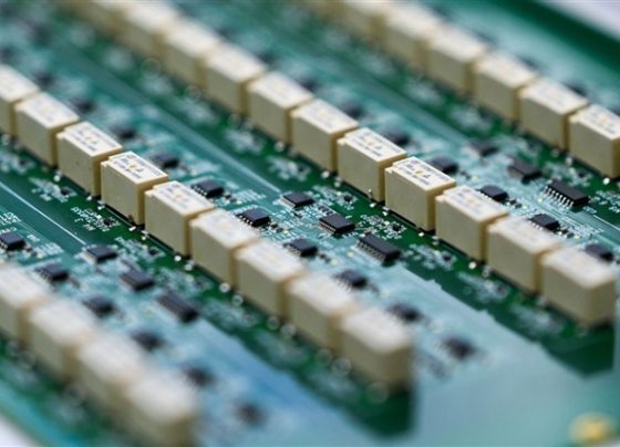 chinese-companies-investigated-for-illegal-poaching-of-taiwanese-tech-talent