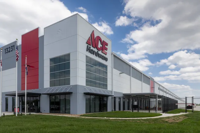Ace Hardware opens 1.5M-square-foot retail support center
