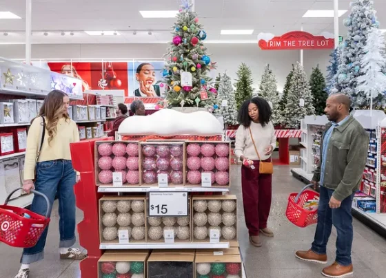 retail-buyers-are-reacting-to-tariffs-with-ai-and-early-orders