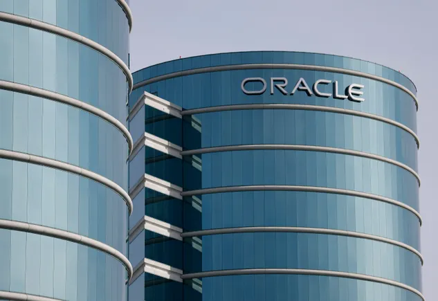 Oracle launches AI-backed EHR