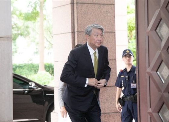 taiwan-boosts-industry-support-amid-squeeze-by-us-tariffs-and-probe