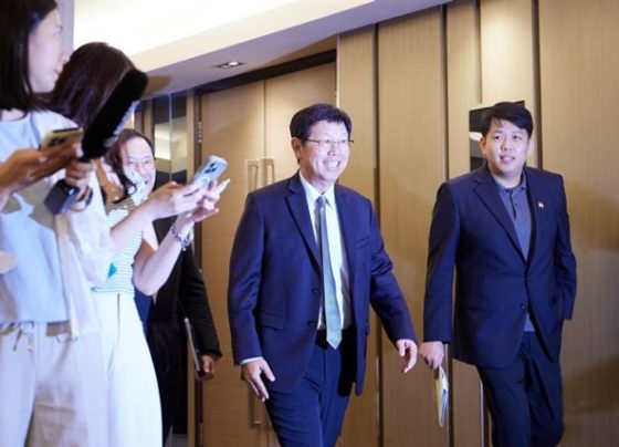 foxconn-chair-urges-policy-support-amid-the-rising-trade-barriers