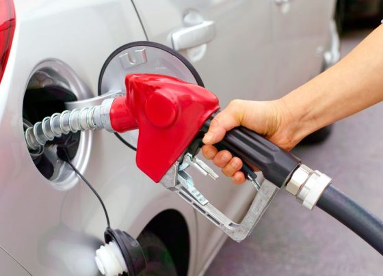 circle-k-is-giving-customers-40-cents-off-per-gallon-today-only!