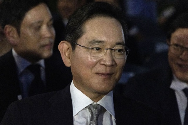 Samsung reportedly clears Nvidia’s HBM4 checks as meeting between Jensen Huang and Lee Jae-Yong gains attention